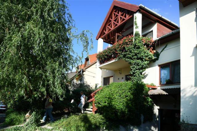 Siesta Vendégház Eger Esterno foto