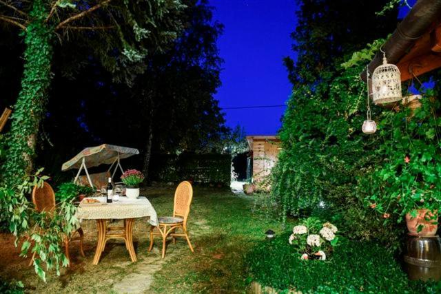 Siesta Vendégház Eger Esterno foto