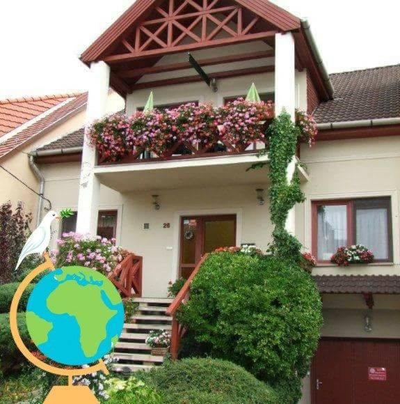 Siesta Vendégház Eger Esterno foto